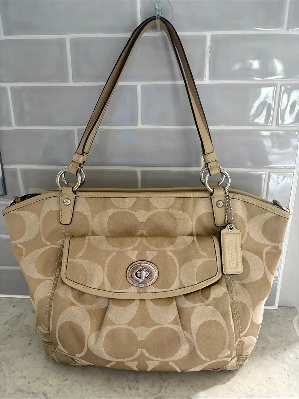 Coach Y2K SIGNATURE LEAH Tote Purse bag F13139